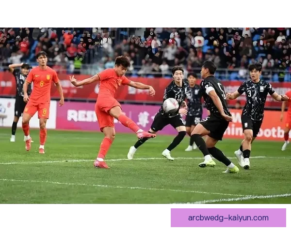 亚足联杯中国球队表现稳健，争夺小组出线权面临考验