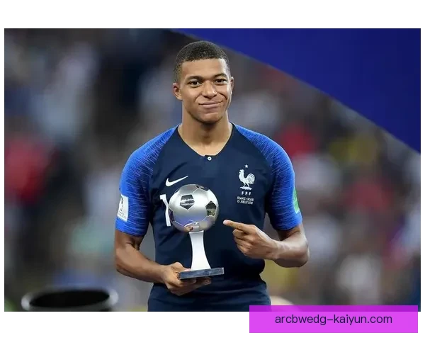 姆巴佩持续提升，成为法国足球的新时代领军人物