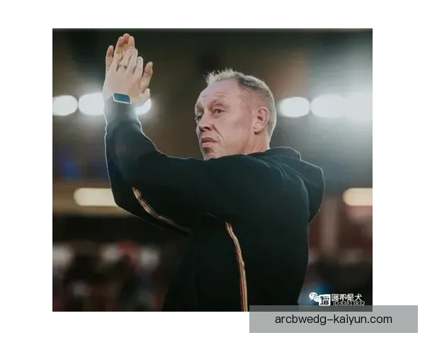 英超库珀森林表现稳健，近期状态趋于回暖，值得关注