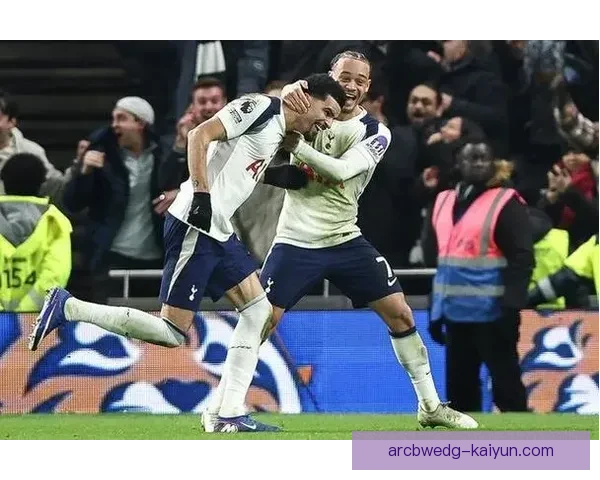 英超索兰克状态回暖，近期表现稳健备受关注